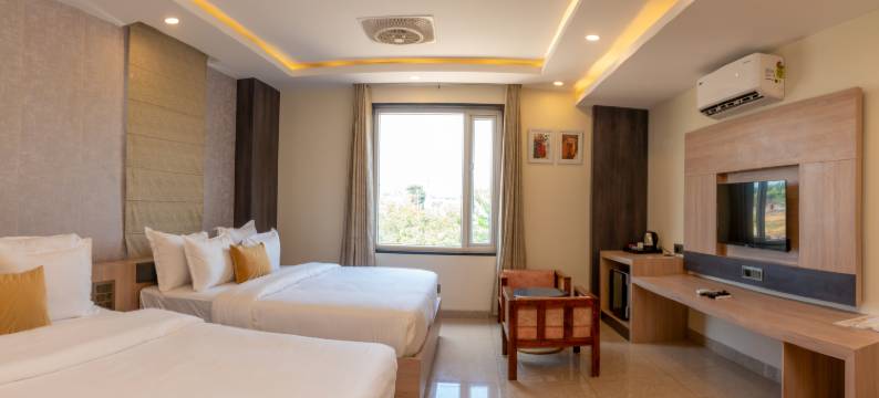 OPO Horizon Surbhi Grant,卡图夏姆(OPO Horizon Surbhi Grant,Khatu Shyam)图片