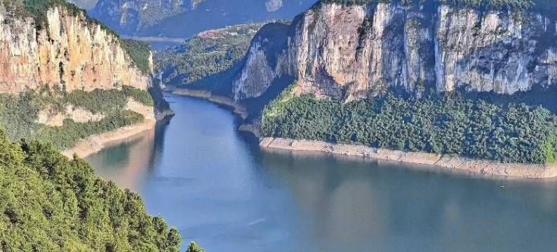 威宁乌蒙度假酒店图片