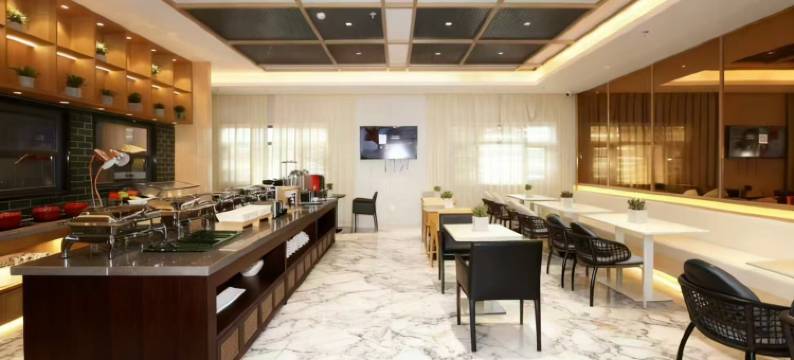 秋云果酒店(邯郸东站天鸿广场店)图片