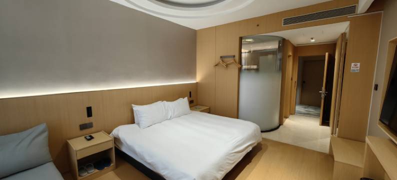 澳堡未来酒店(西安长安大学城店)图片