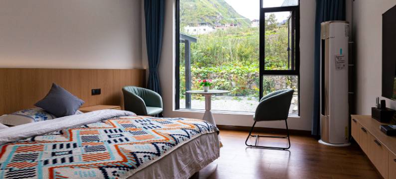 山水之间民宿图片