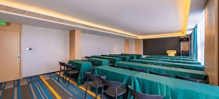 城市便捷酒店(南宁安吉万达苏卢地铁站店)图片