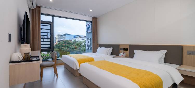 悦享商务酒店(崇左高铁南站彩虹街店)图片