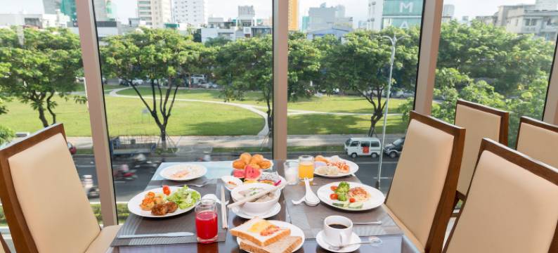 美蒂萨酒店-近龙桥(Mitisa Hotel Da Nang - Near Dragon Bridge)图片