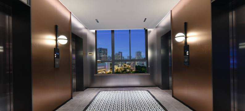 和光·ALIENSPACE外星人电竞酒店(杭州河坊街婺江路地铁站店)图片