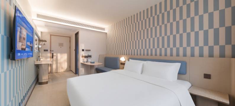 汉庭酒店(武汉青山红钢城地铁站店)图片