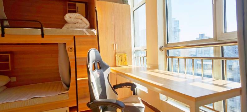 青跃青年旅社(勒泰中心店)图片