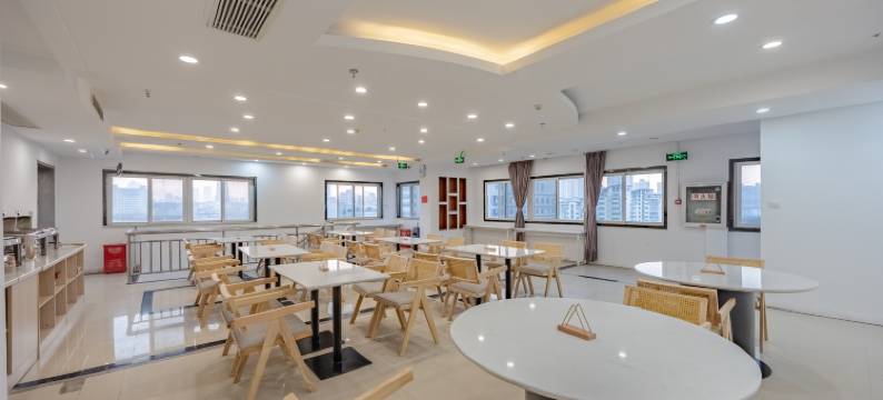 丽斯未来酒店(南京鼓楼新城市广场店)图片