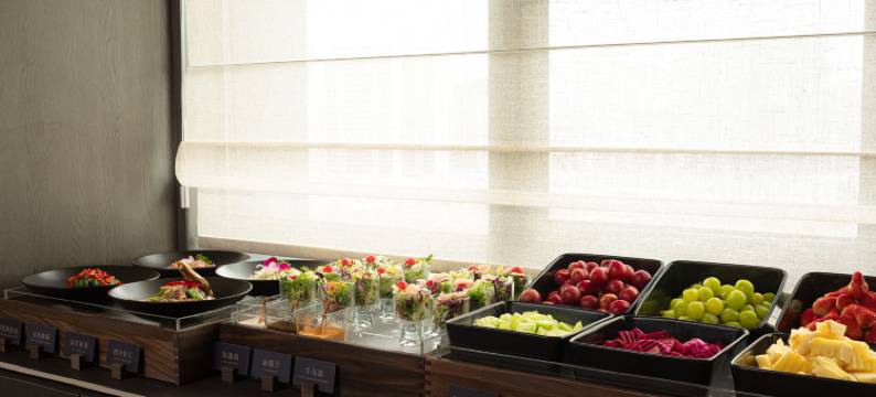 六安火车站星河解放广场亚朵酒店图片