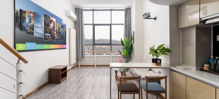 途远｜DreamHaven·Loft海景影音酒店(火炬八街国际海水浴场店)图片