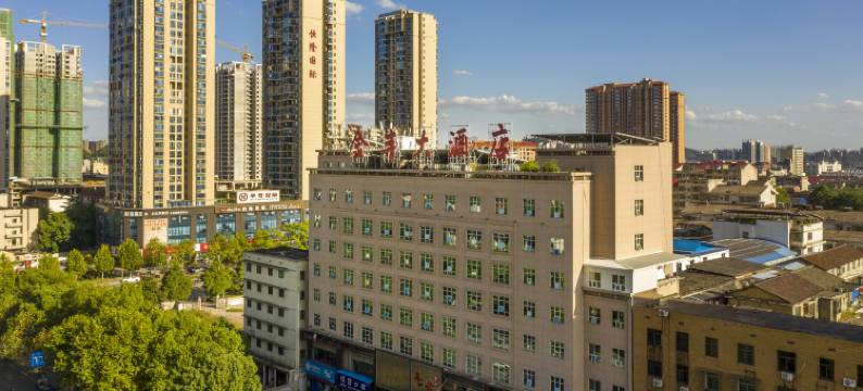 金丰大酒店(人文科技学院春园步行街店)图片