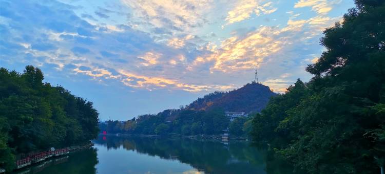 桂林桂湖饭店(两江四湖东西巷店)图片