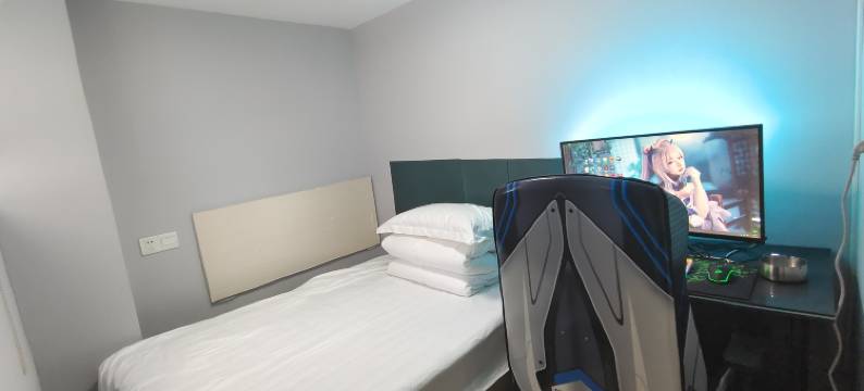 王牌电竞酒店(光谷广场地铁站店)图片