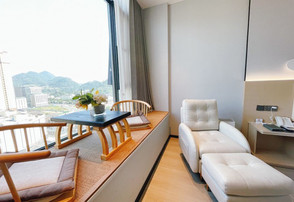  Hotel Overview