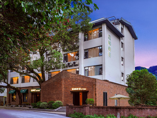 桂林阳朔香樟树语艺术民宿(遇龙河旧县码头店)