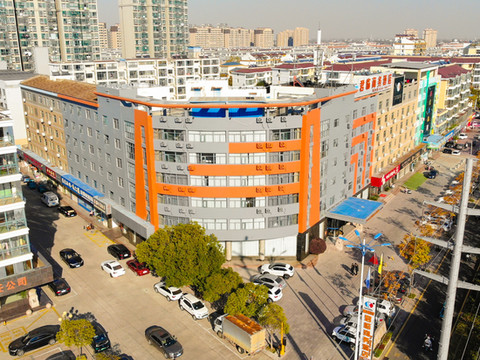 康利亚·君临商务酒店