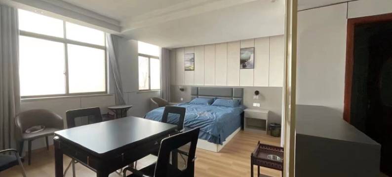 泗阳东泰假日酒店(王集镇店)图片