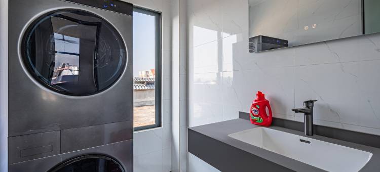 南洋丽呈睿轩酒店(西双版纳景洪泼水广场店)图片