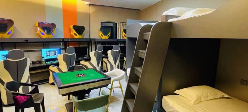 C锐电竞酒店图片