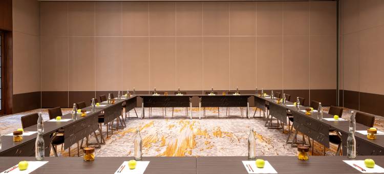 希尔顿格芮精选系列马尔代夫萨丽泄湖岛酒店(SAii Lagoon Maldives, Curio Collection by Hilton)图片