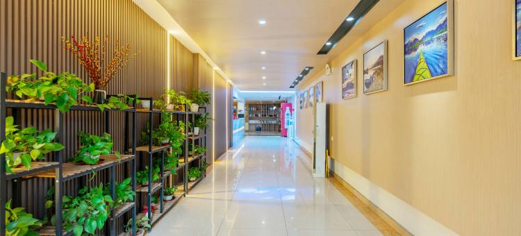 吾遇精选酒店(香洲百货日月贝大剧院店)图片