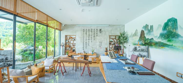 英西峰林走廊·曲尘花民宿图片