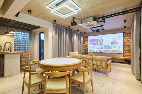 花筑·上海龙大油车乡村民宿图片