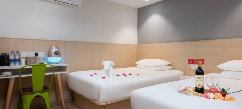 SOVIS海和酒店(深圳罗湖口岸国贸地铁站店)图片