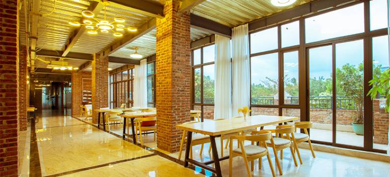 至高书院民宿(岭南师范学院店)图片