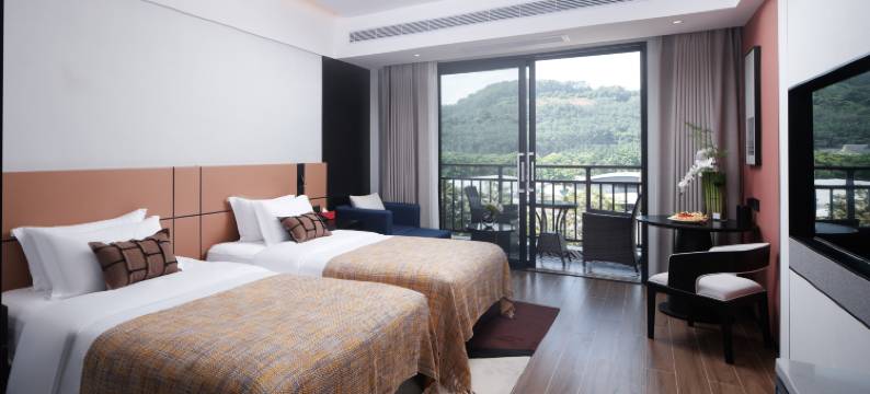 西双版纳景洪华美达酒店(嘎洒国际机场融创国际度假区店)图片