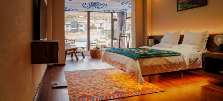 夏河嘎顿庄园图片