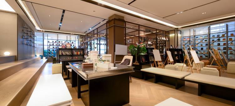 金迈纳铂金酒店(绍兴越城区奥体中心店)图片