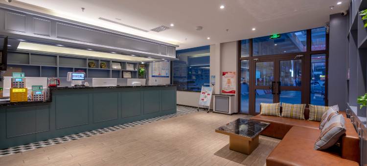 城市精选酒店(阿勒泰望湖商业广场店)图片