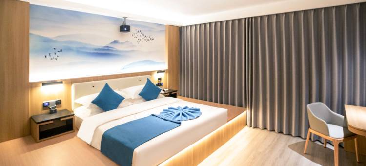 H酒店(赤峰市政府高铁站店)图片