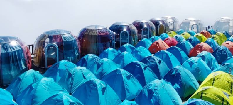 武功山金顶户外帐篷住宿图片