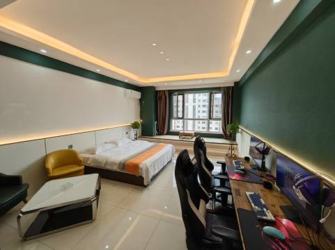 易缘电竞公寓(大同百盛店)