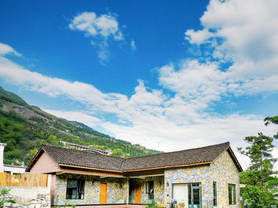 瀑屿树·Luxury山谷度假民宿