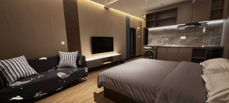 星耀轻奢公寓(青岛万达广场台东步行街店)图片