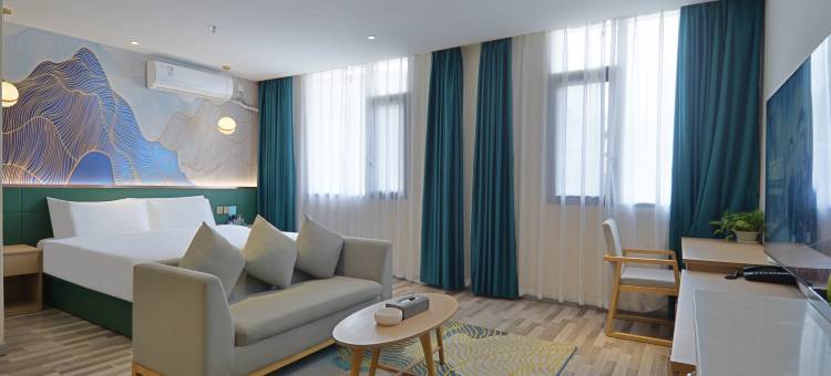 海伦·轻居酒店(雅安天全中医院店)图片