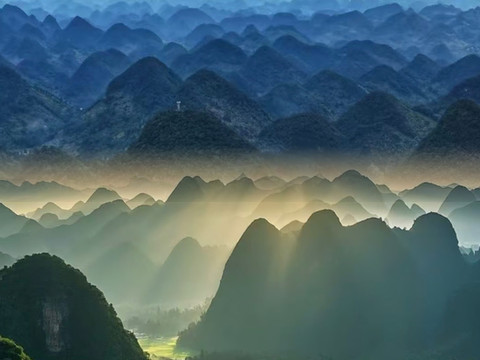 林溪逸梦SerenCreek空中花园民宿(兴义店)