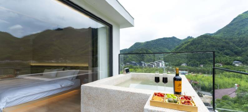 七叶墅Aesculus·溯溪山景私汤庭院民宿(浙北峡谷漂流店)图片