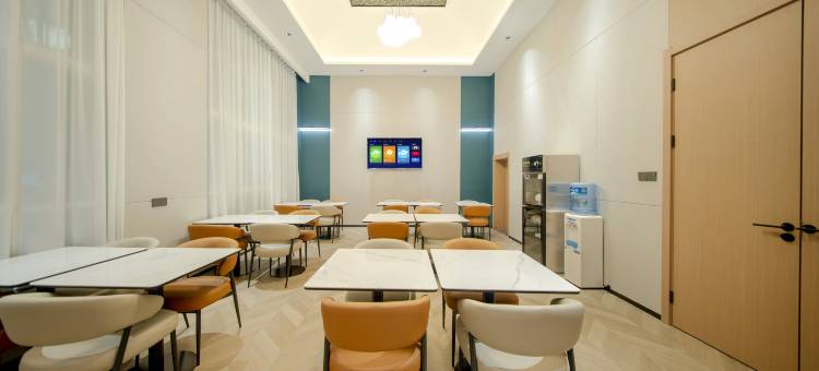 途客轻居酒店(昆明晓东村地铁站华洋家居广场店)图片