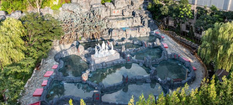 霖多温泉酒店(梁家寨店)图片