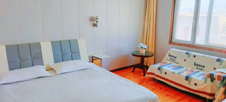 迎銮时尚宾馆(岚山区圣岚东路店)图片