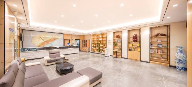 格林豪泰酒店(天津梅江会展中心芦北路地铁站店)图片