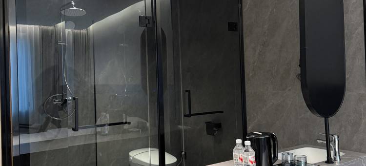 楼兰酒店(驻马店雪松大道店)图片