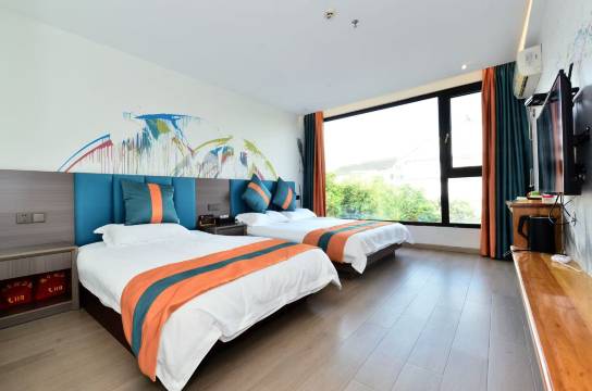 三山岛蜂彩民宿(苏州太湖店)图片