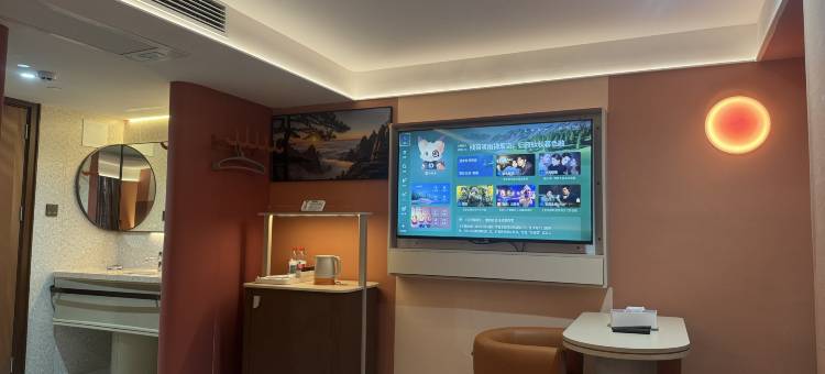 今宿·印象艺术酒店(崇左高铁南站彩虹街店)图片