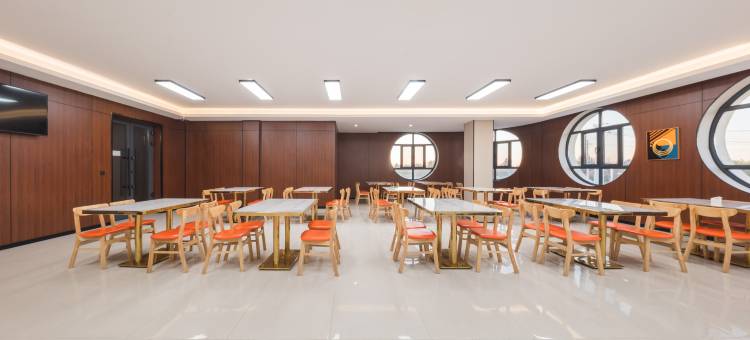 呼图壁亚悦酒店(东风大街店)图片