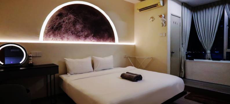 Akademik Suites 带浴缸高级住宿(Akademik SuitesPremium Bathtub Stay)图片
